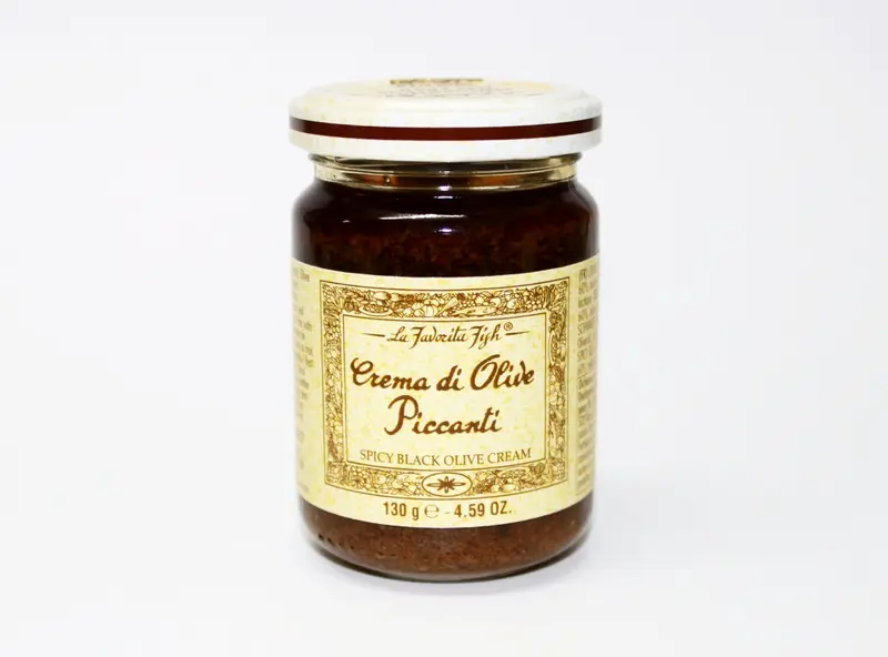 Schwarze, scharfe Olivencreme